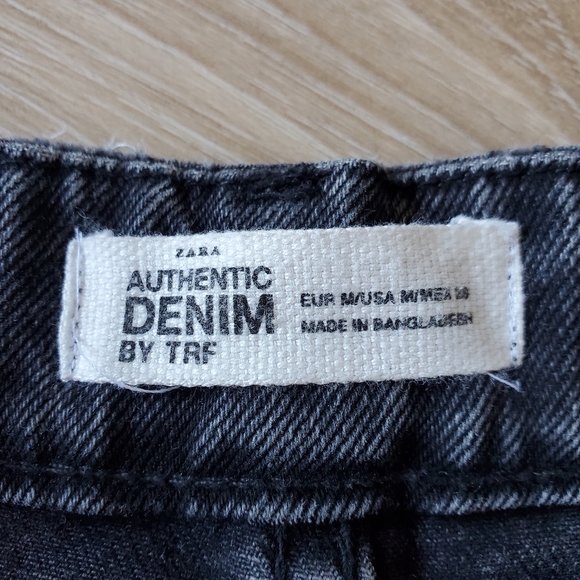 Zara high-waisted denim skirt - Picture 3 of 4